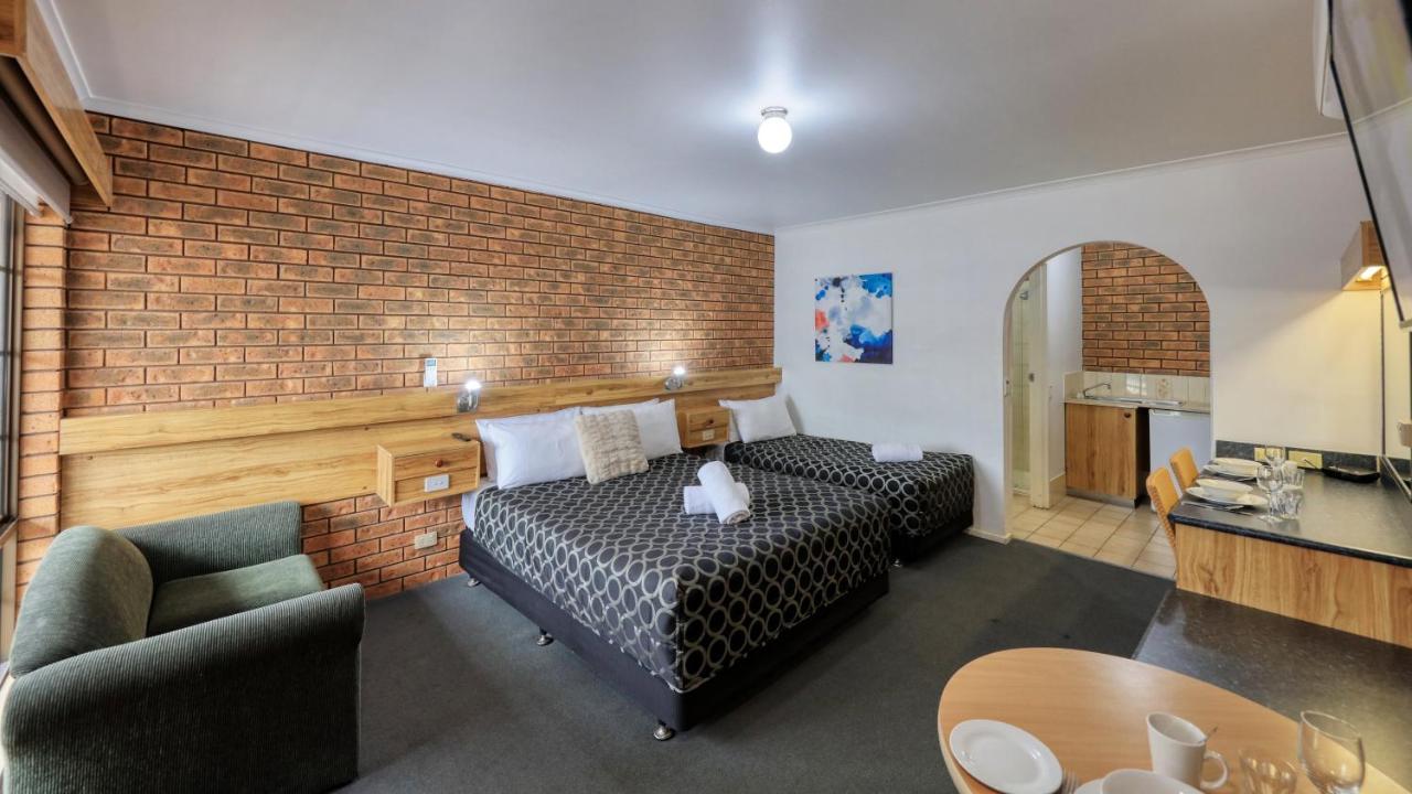 The Cottage Motor Inn Albury Cbd Exterior photo